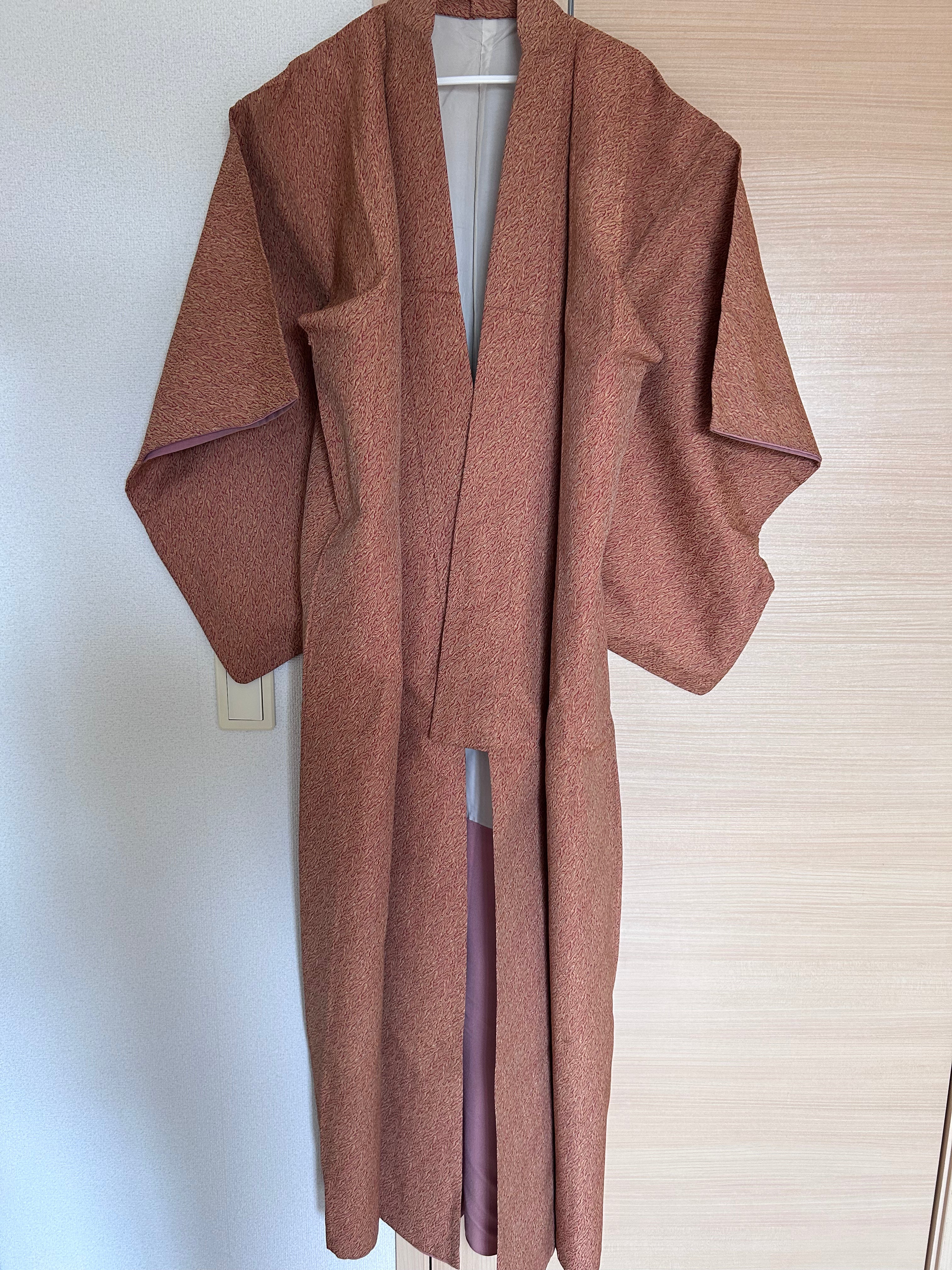 Vintage Japanese Haori in Dusty Rose with Subtle Textured Pattern