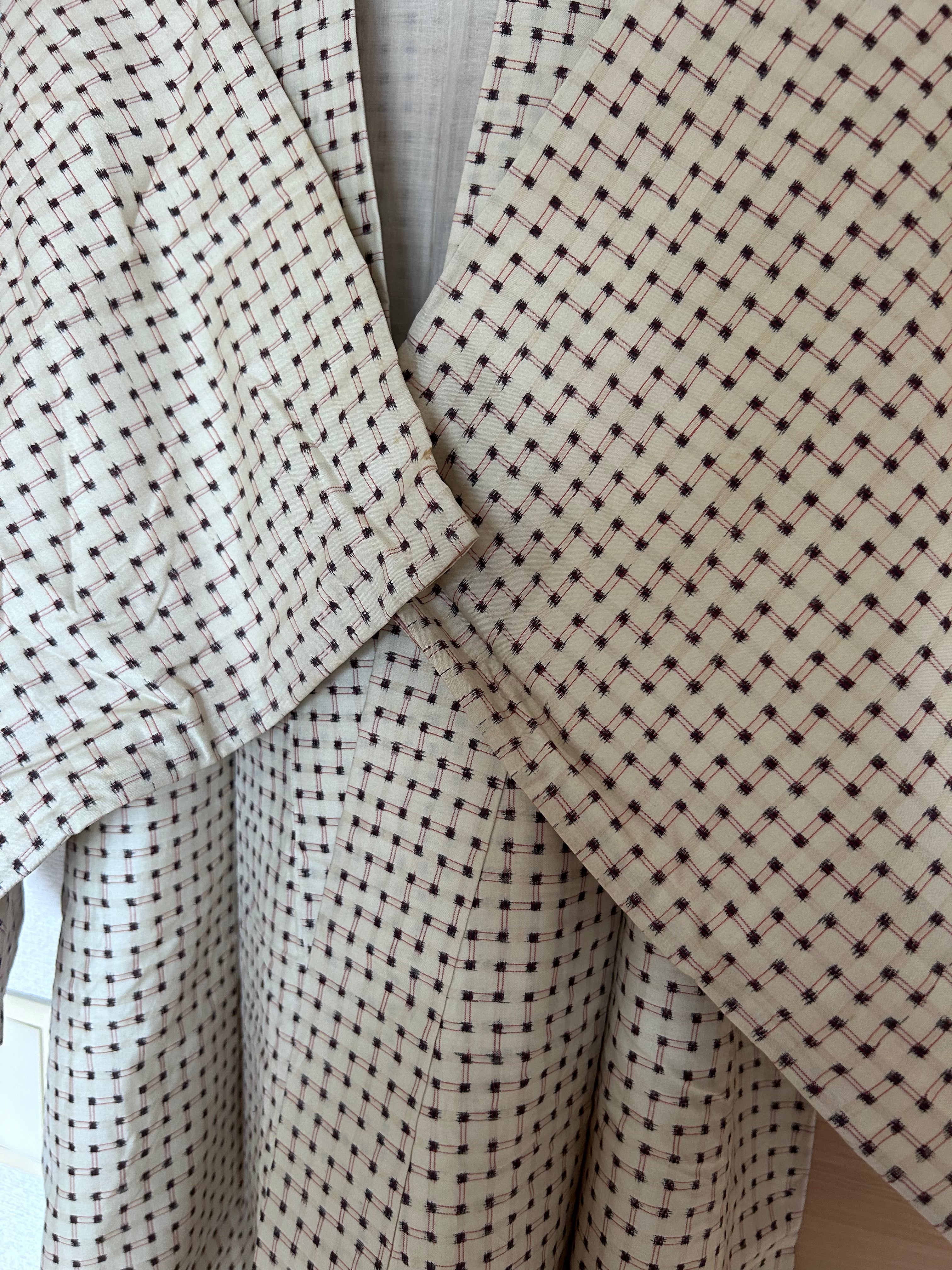 Vintage Japanese Haori in Ivory with Subtle Black Grid Pattern