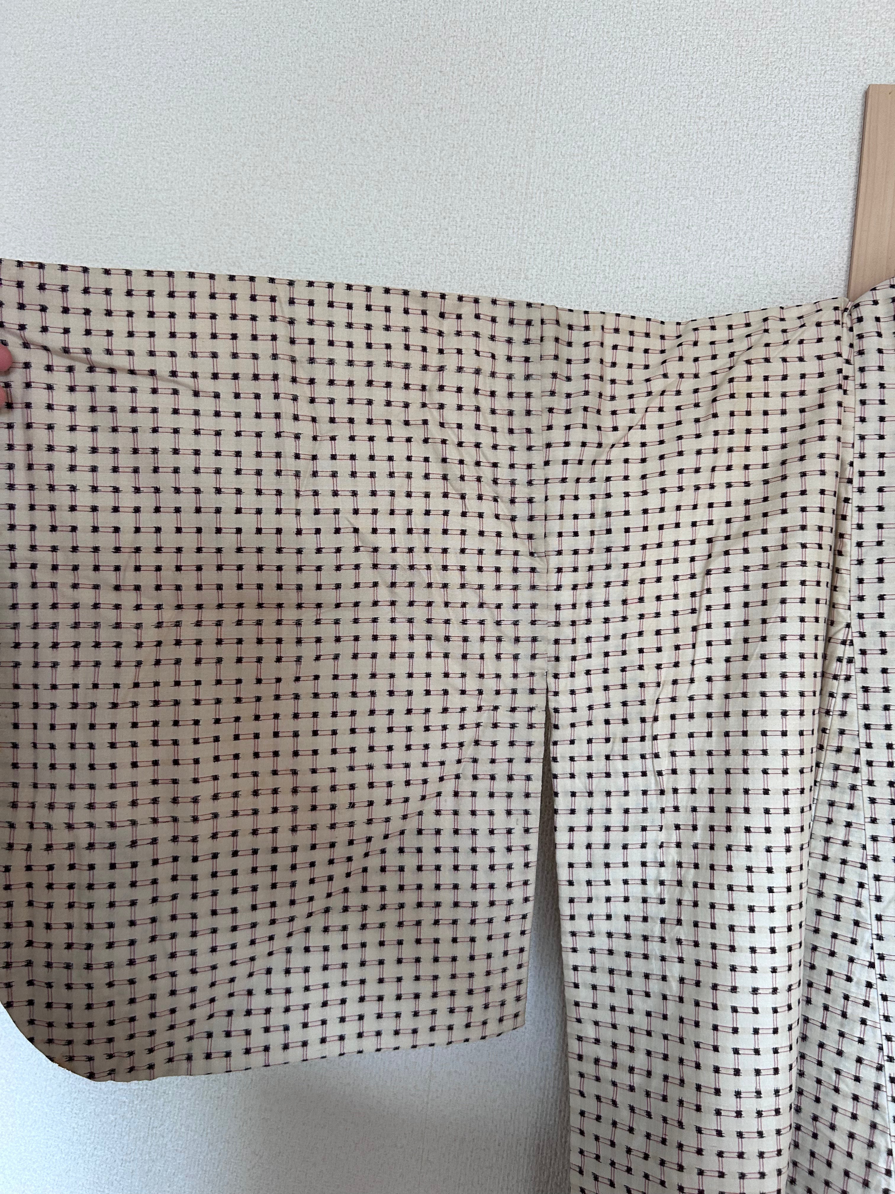 Vintage Japanese Haori in Ivory with Subtle Black Grid Pattern