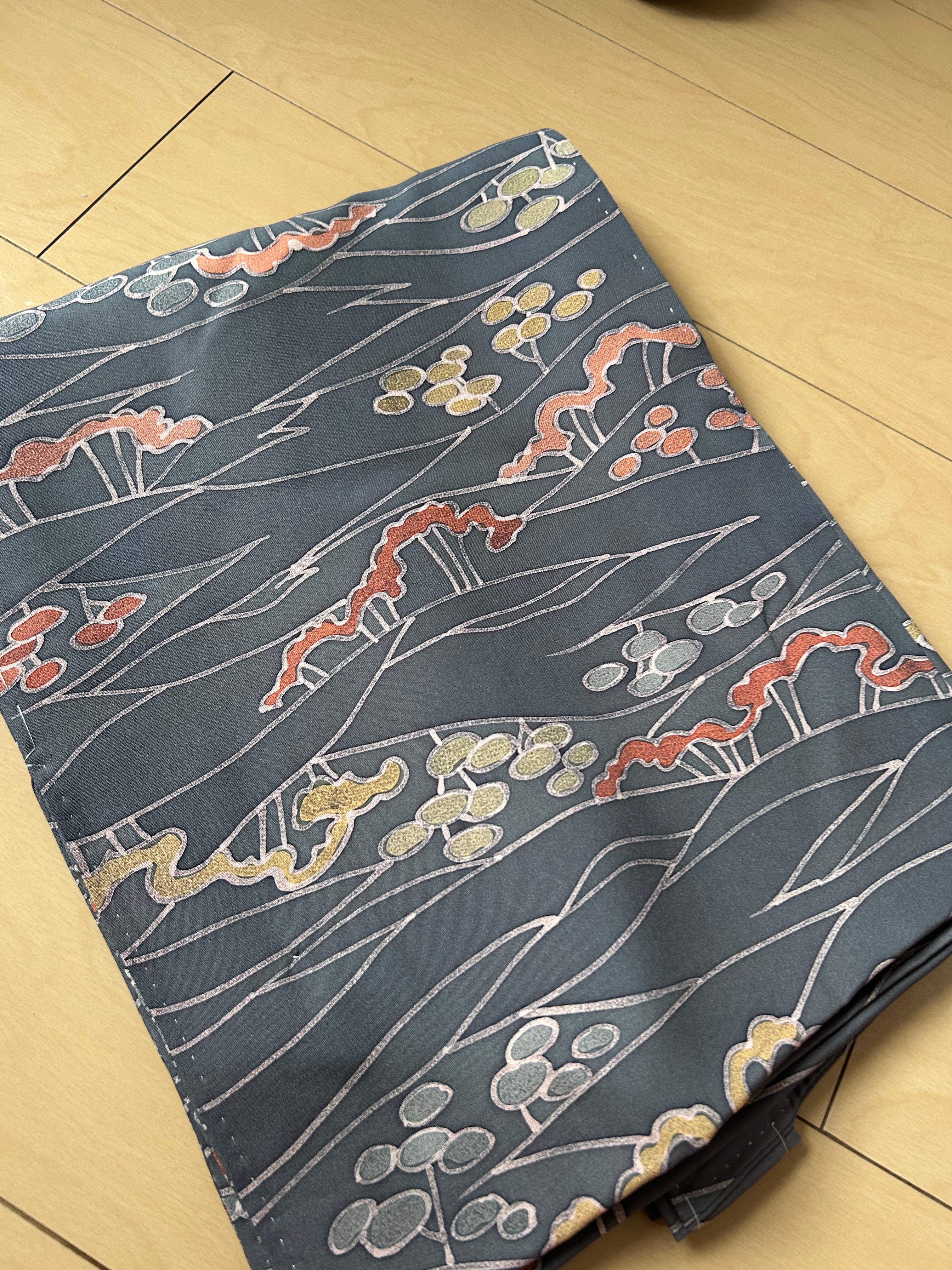 Vintage Japanese Kimono in Charcoal Gray with Flowing Botanical Pattern