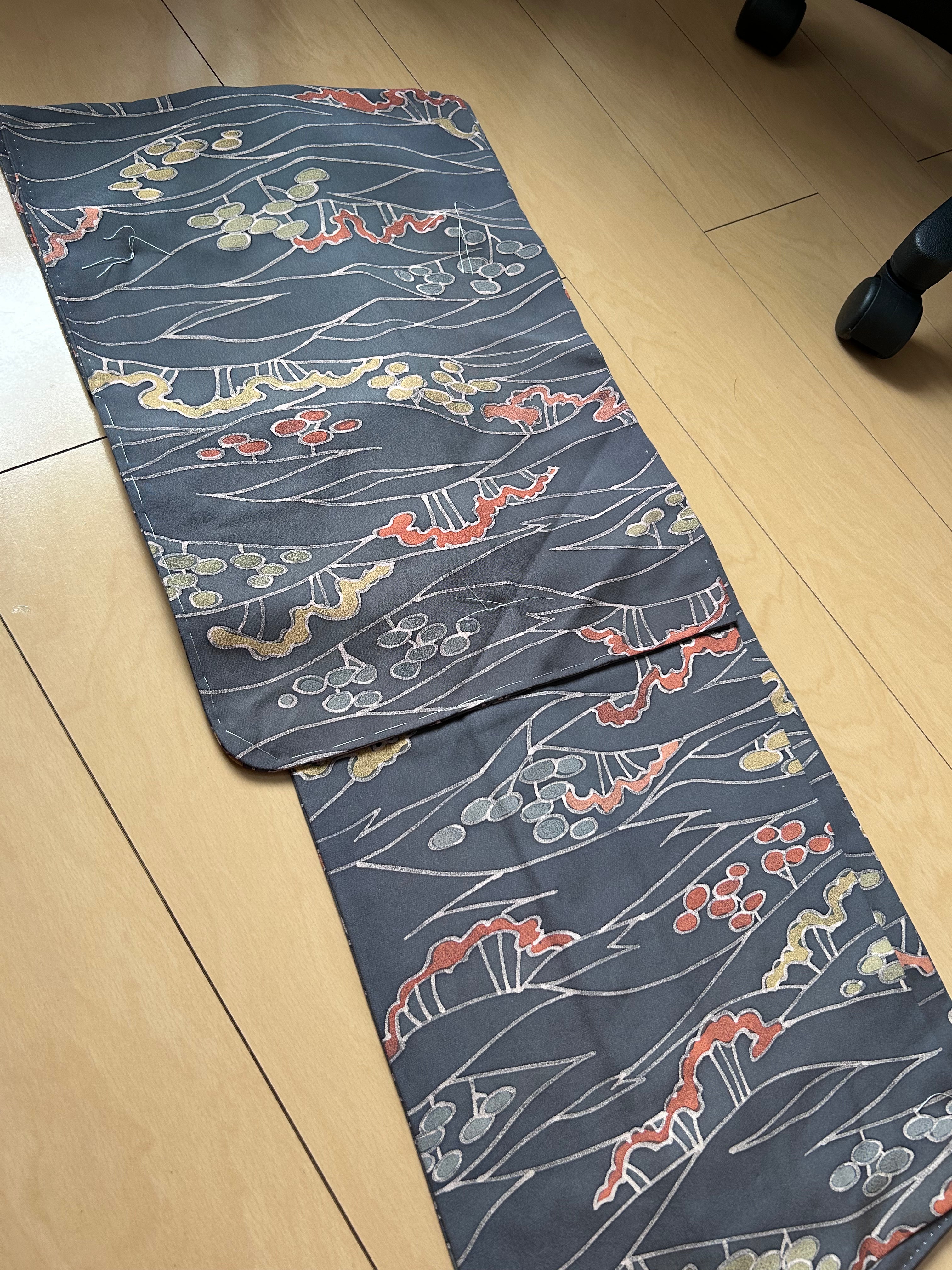 Vintage Japanese Kimono in Charcoal Gray with Flowing Botanical Pattern
