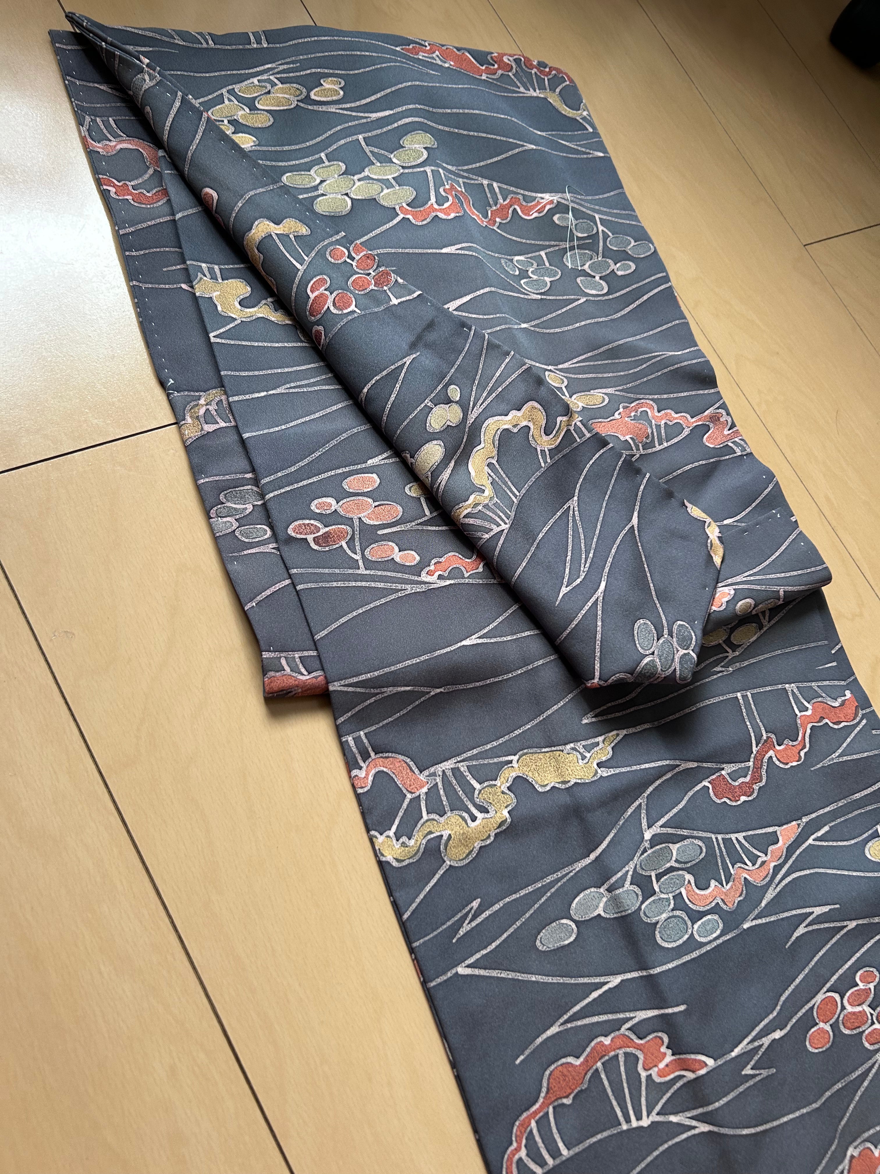 Vintage Japanese Kimono in Charcoal Gray with Flowing Botanical Pattern