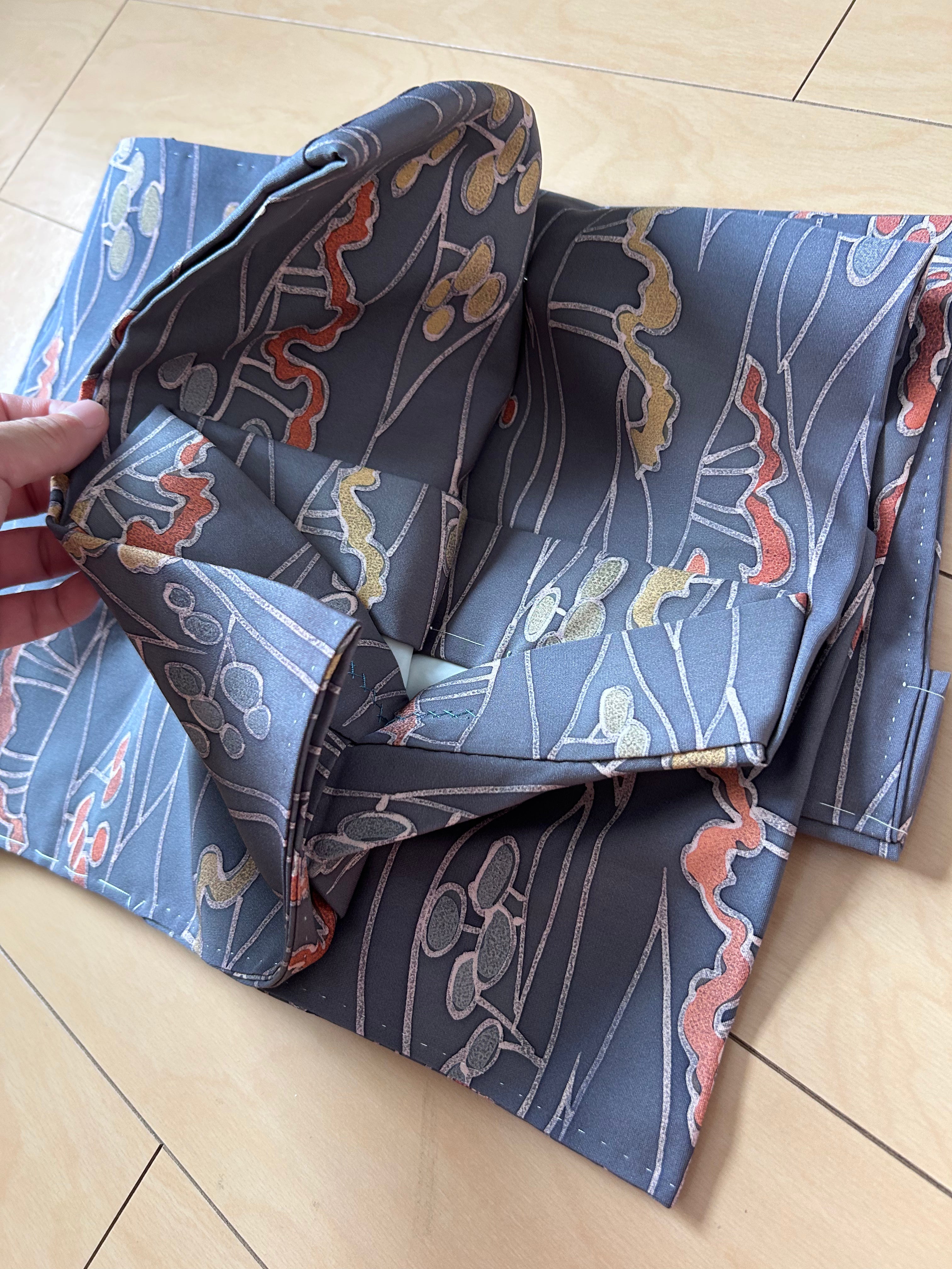 Vintage Japanese Kimono in Charcoal Gray with Flowing Botanical Pattern