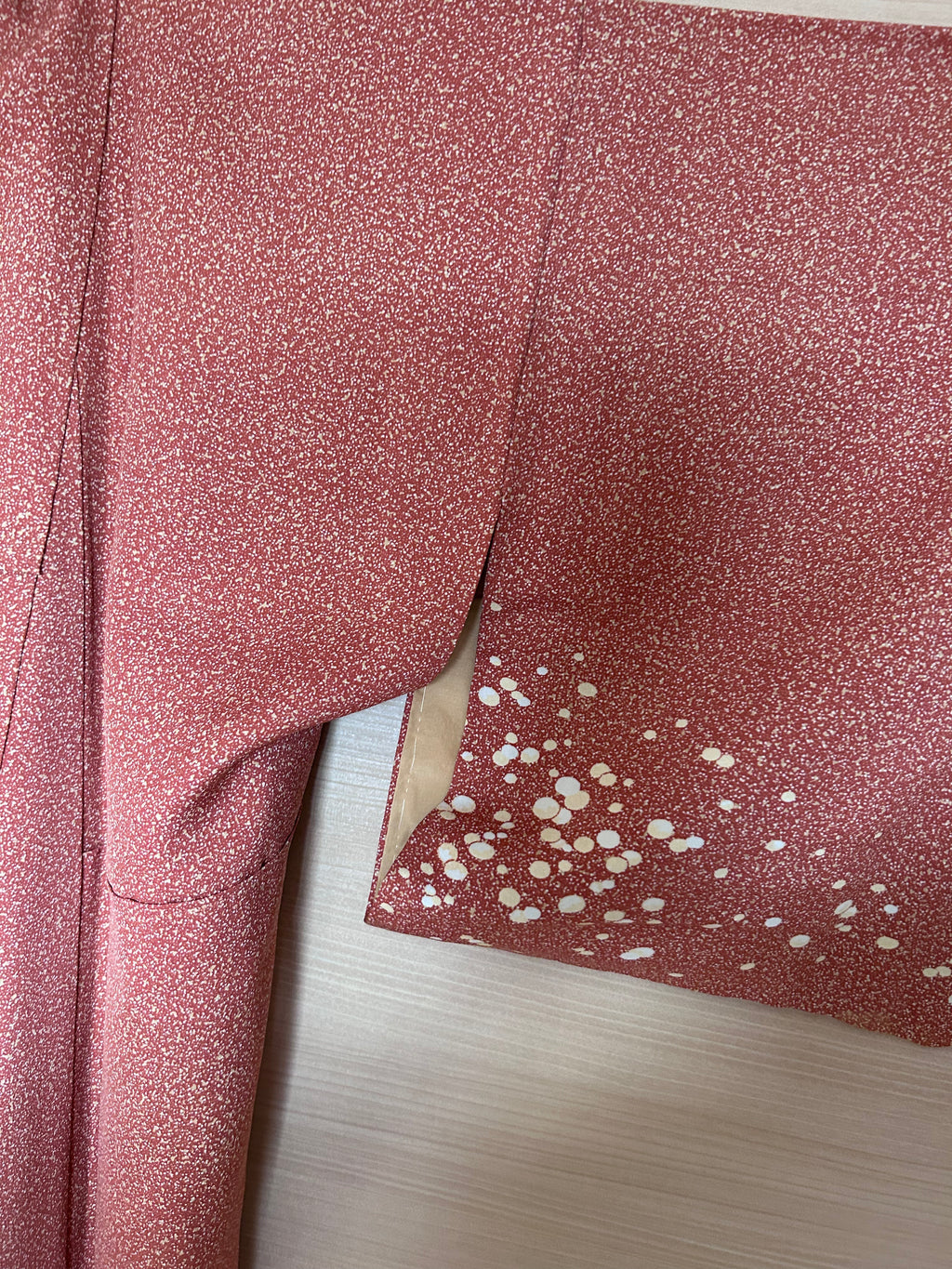 Vintage Japanese Kimono in Terracotta Red with White Splash Gradient Pattern