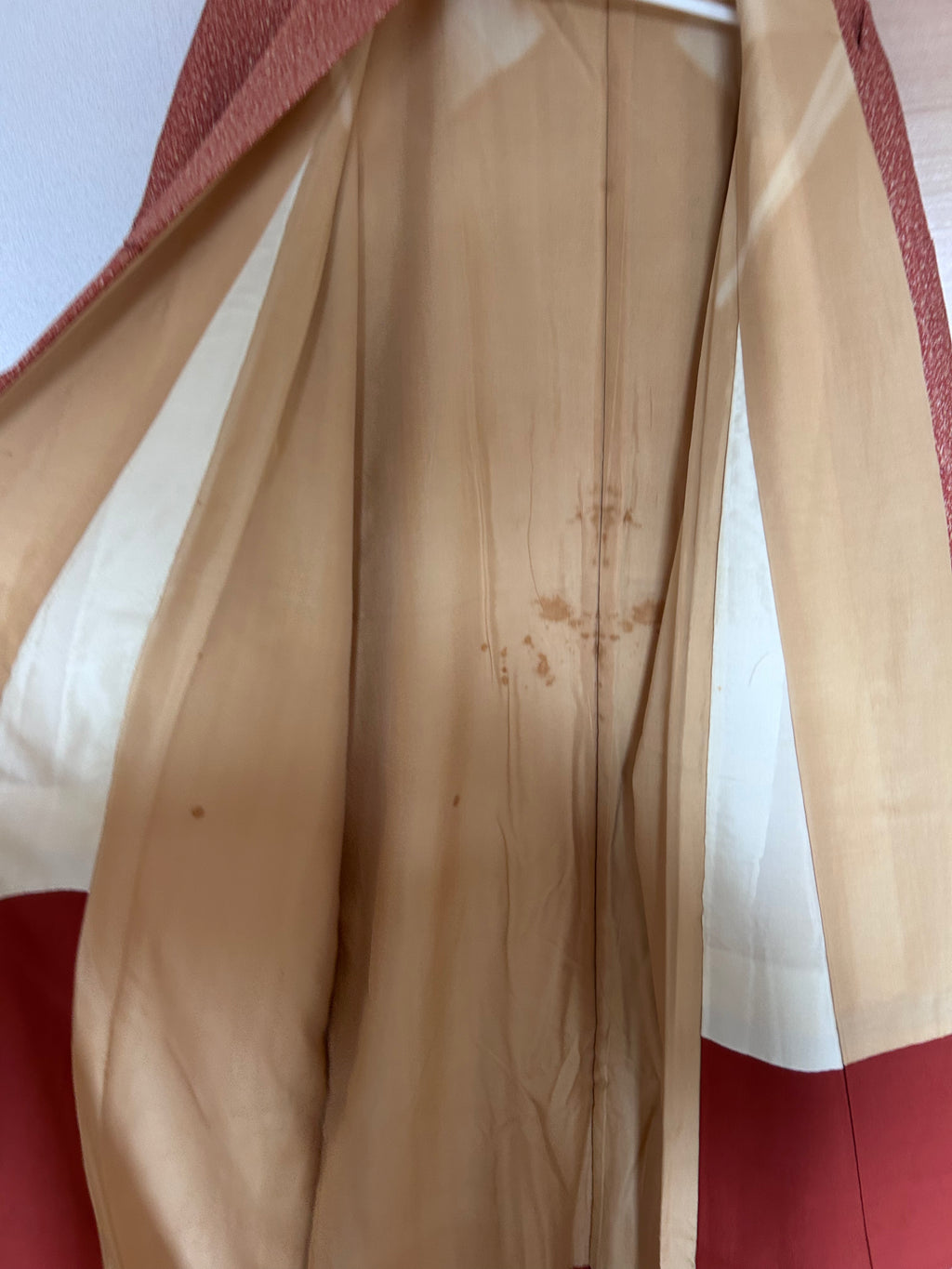 Vintage Japanese Kimono in Terracotta Red with White Splash Gradient Pattern
