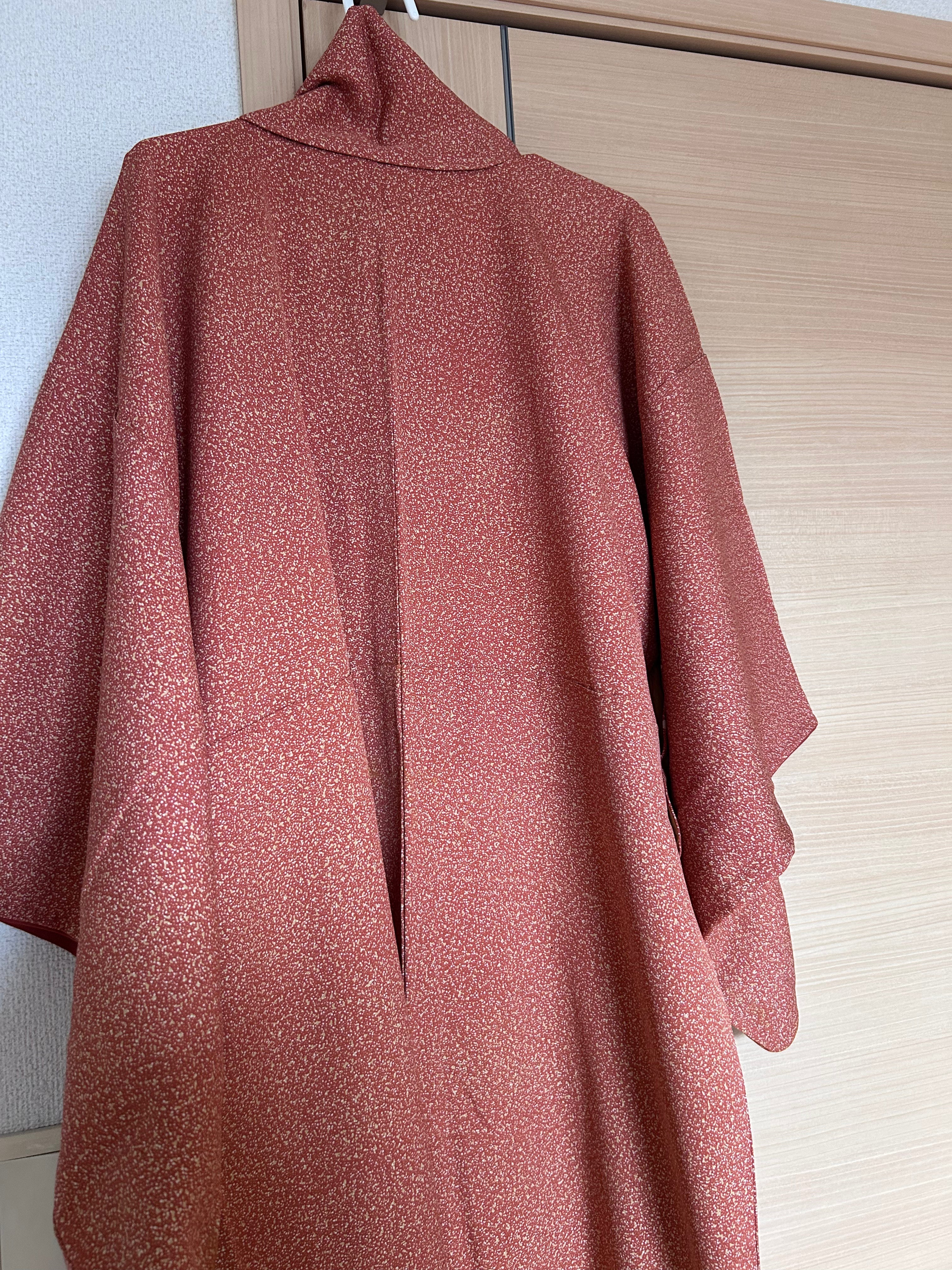 Vintage Japanese Kimono in Terracotta Red with White Splash Gradient Pattern