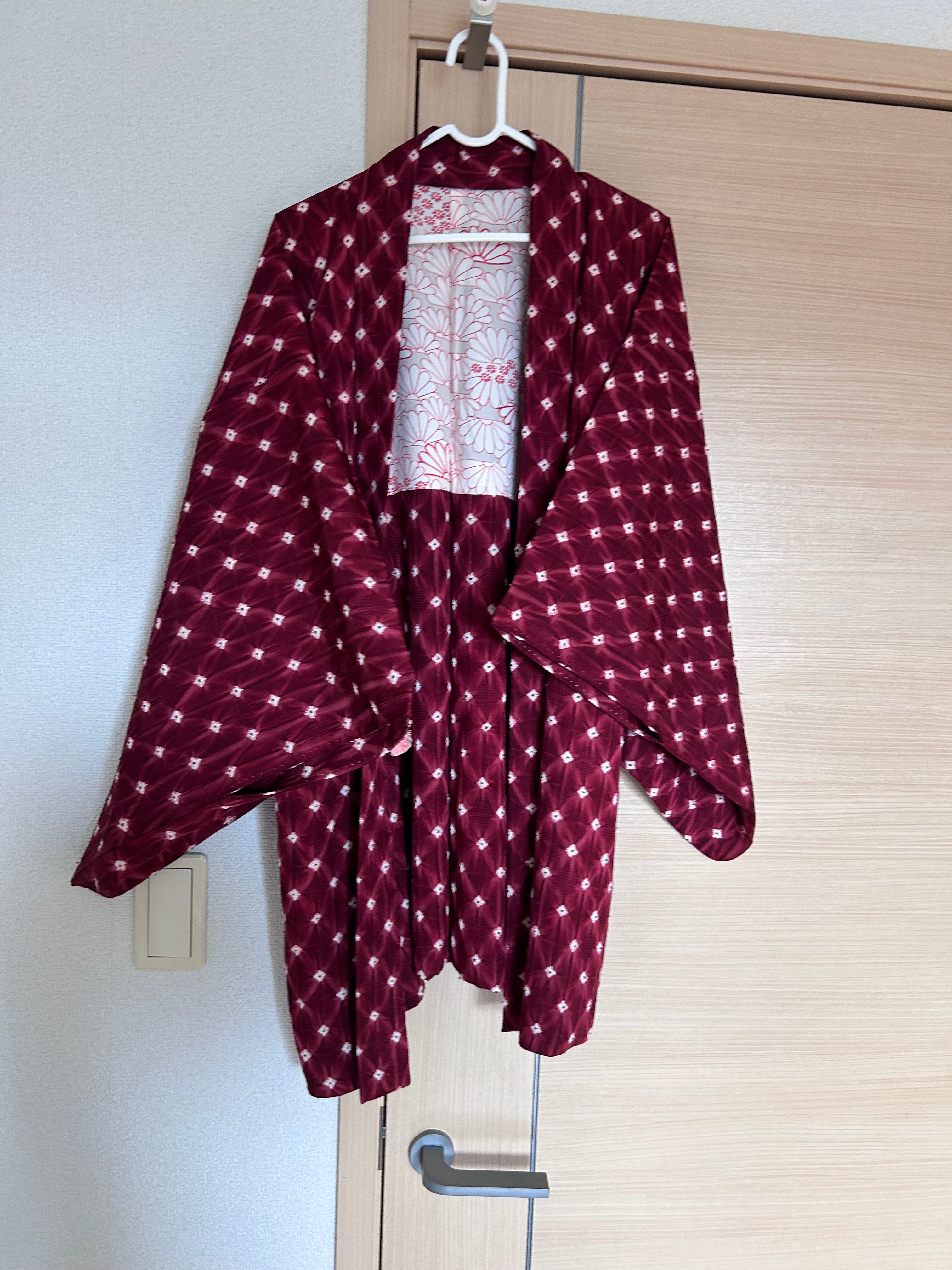 Vintage Japanese Shibori Haori in Deep Burgundy with White Diamond Pattern