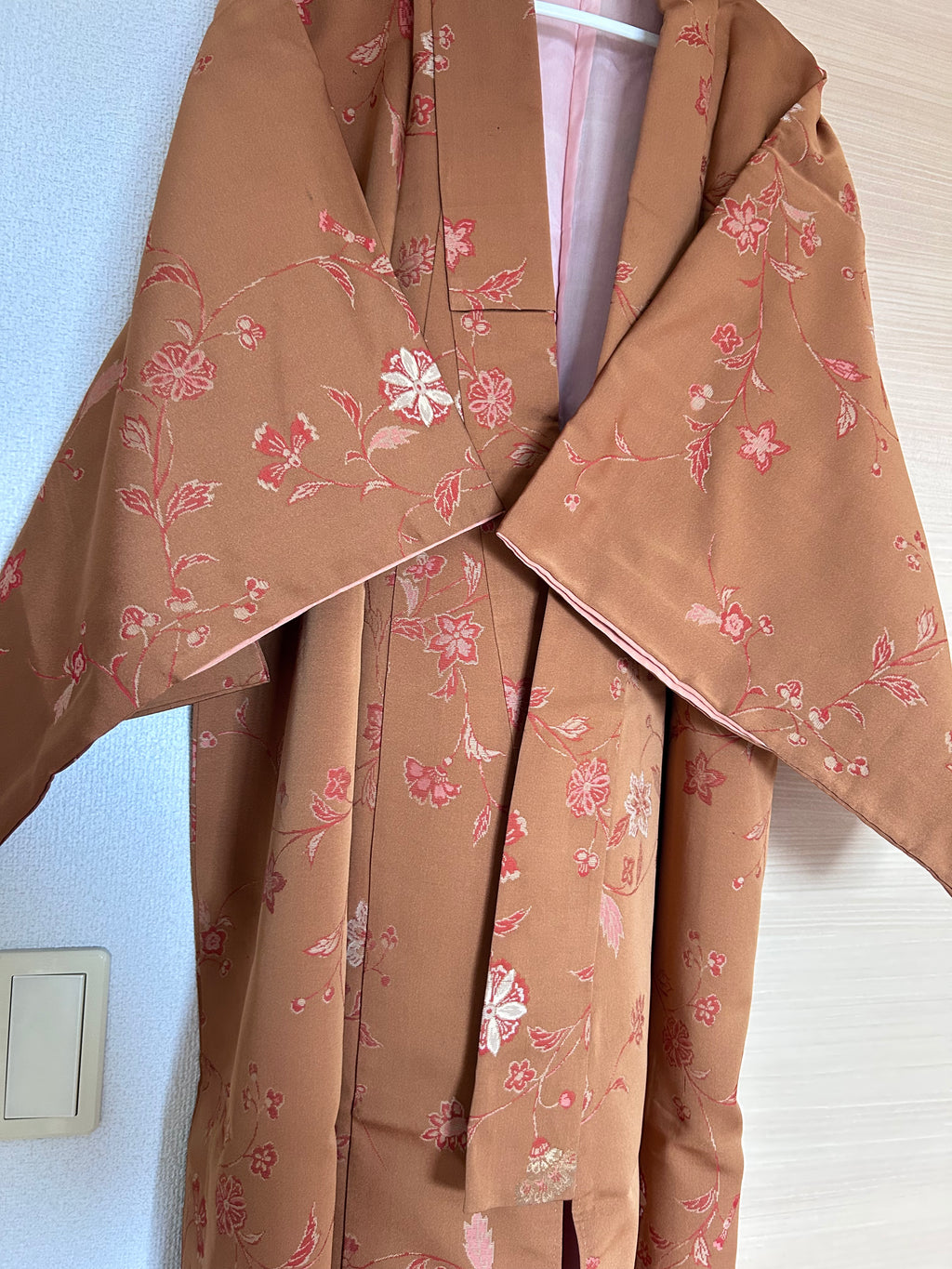 Vintage Japanese Haori in Warm Camel Brown with Delicate Pink Floral Vine Pattern