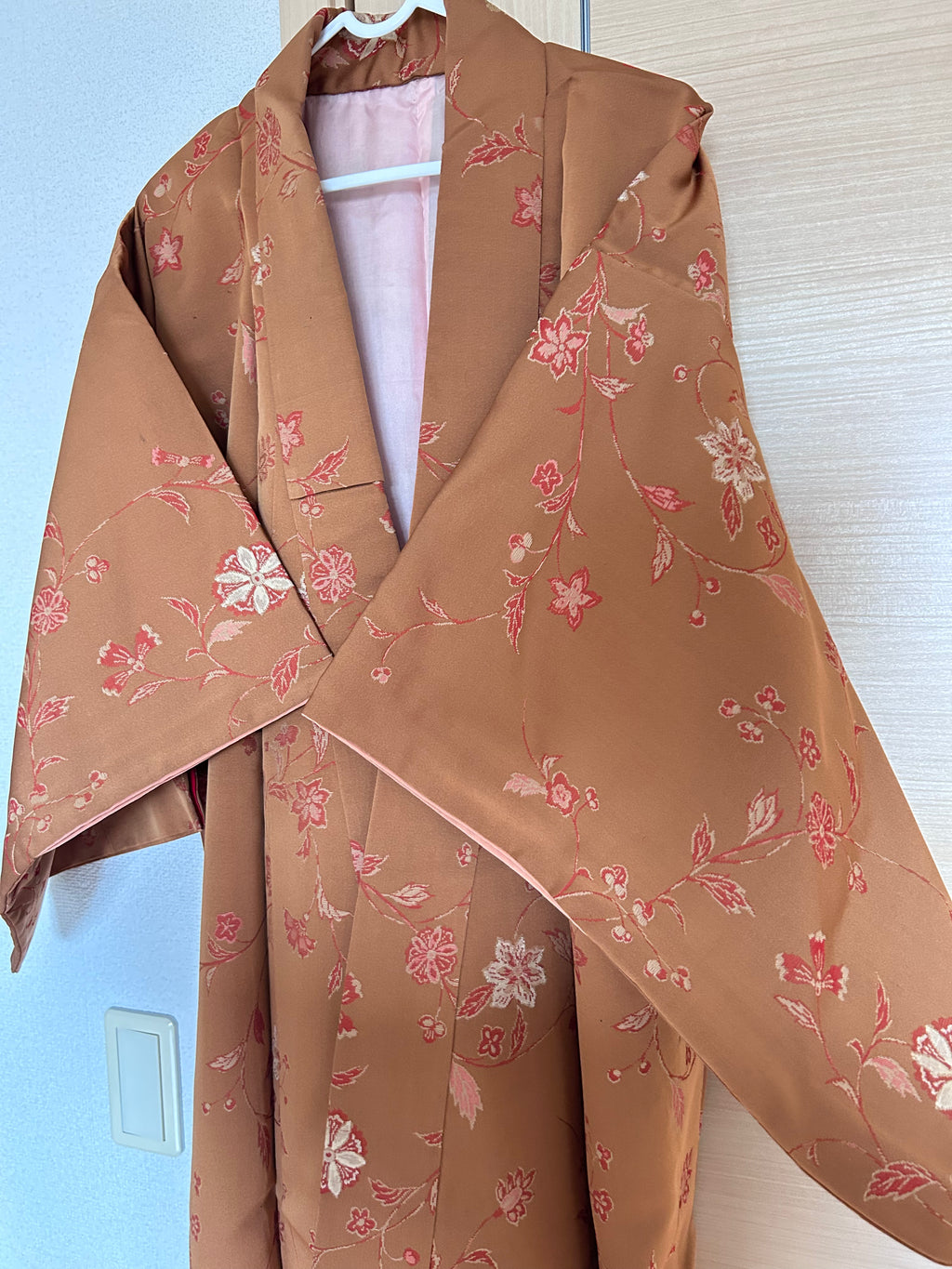 Vintage Japanese Haori in Warm Camel Brown with Delicate Pink Floral Vine Pattern