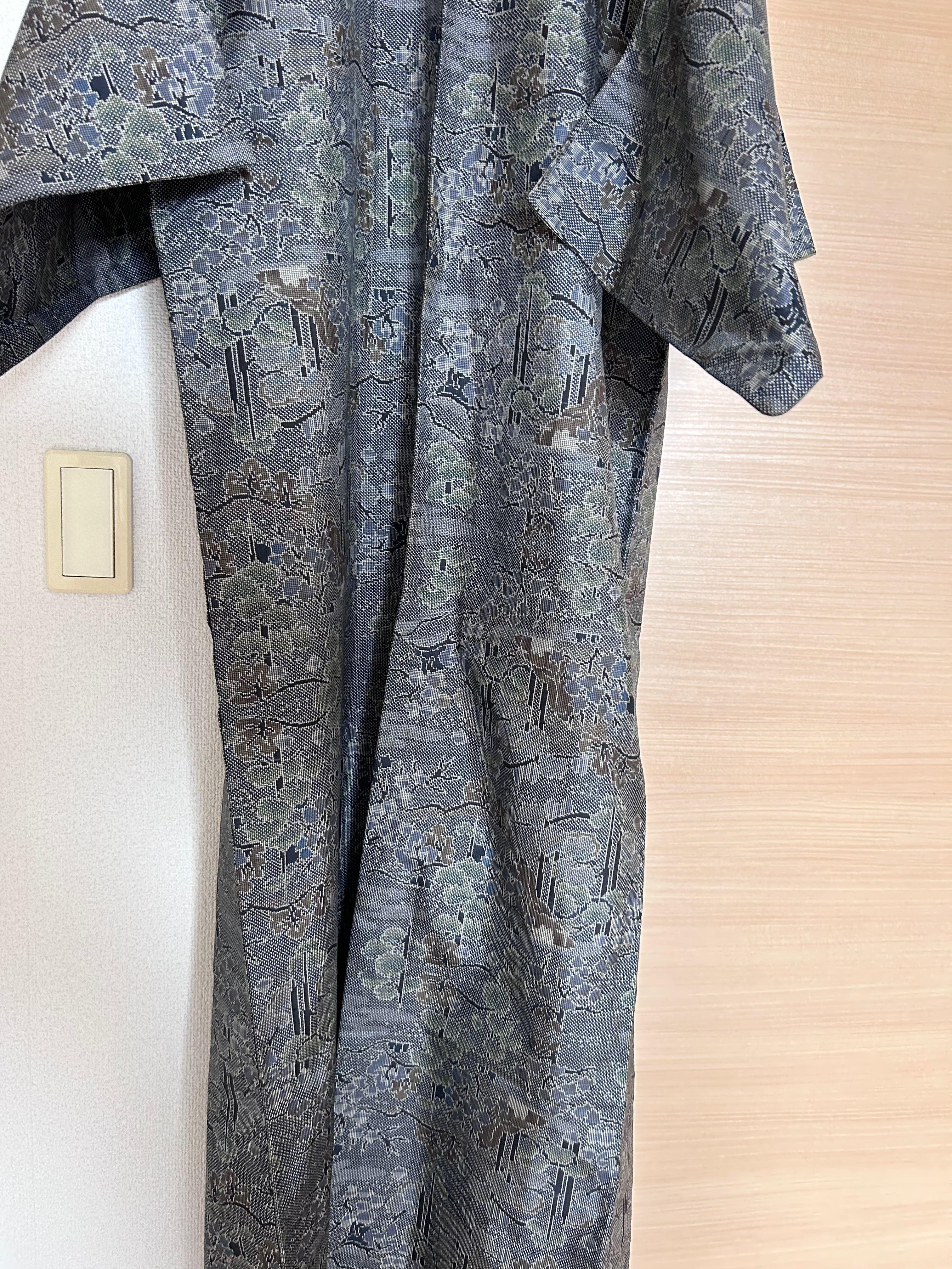 Vintage Japanese Haori Jacket in Charcoal Gray with Traditional Woven Floral & Geometric Pattern