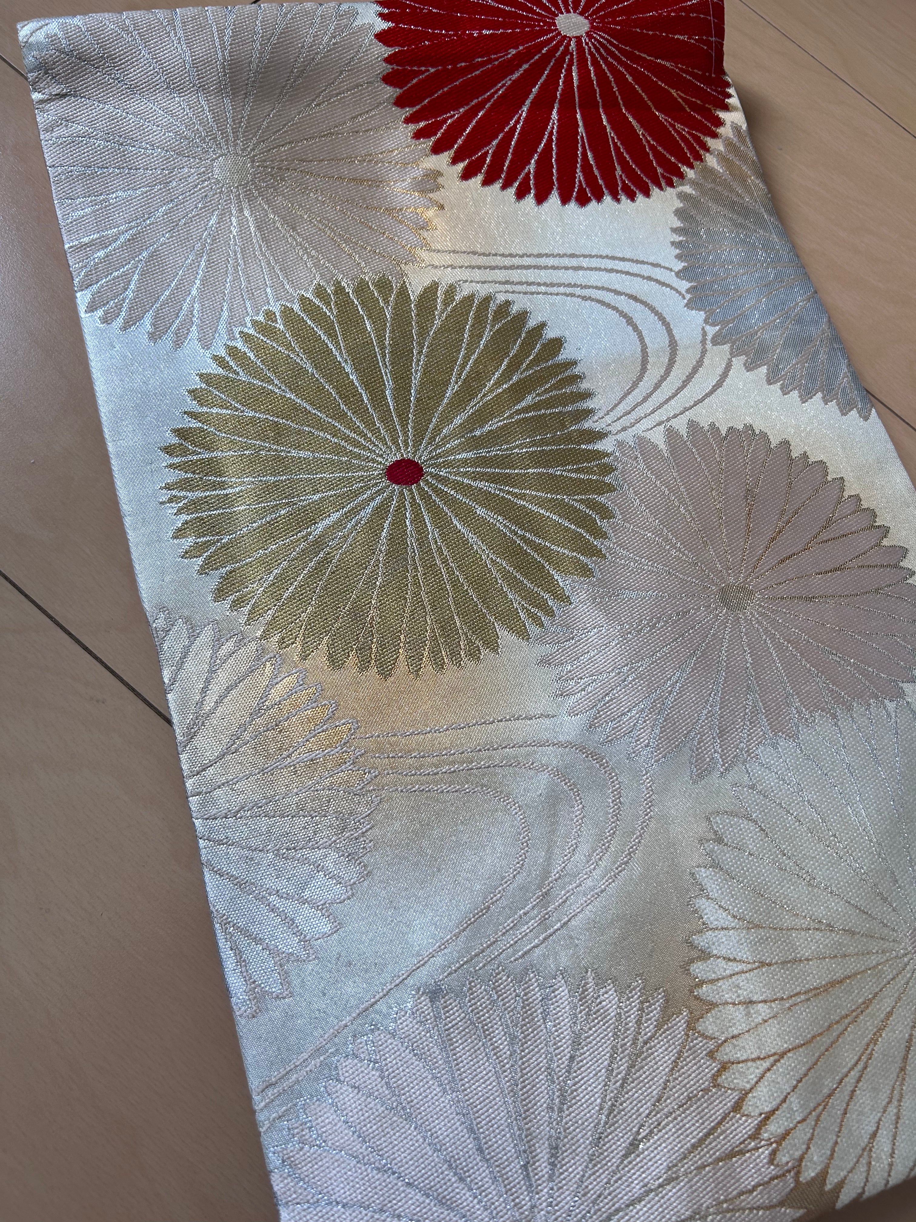 Vintage Japanese Fukuro Obi Belt – Elegant Chrysanthemum & Flowing Water Brocade in Gold, Ivory & Red