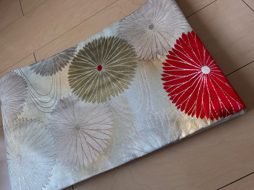 Vintage Japanese Fukuro Obi Belt – Elegant Chrysanthemum & Flowing Water Brocade in Gold, Ivory & Red