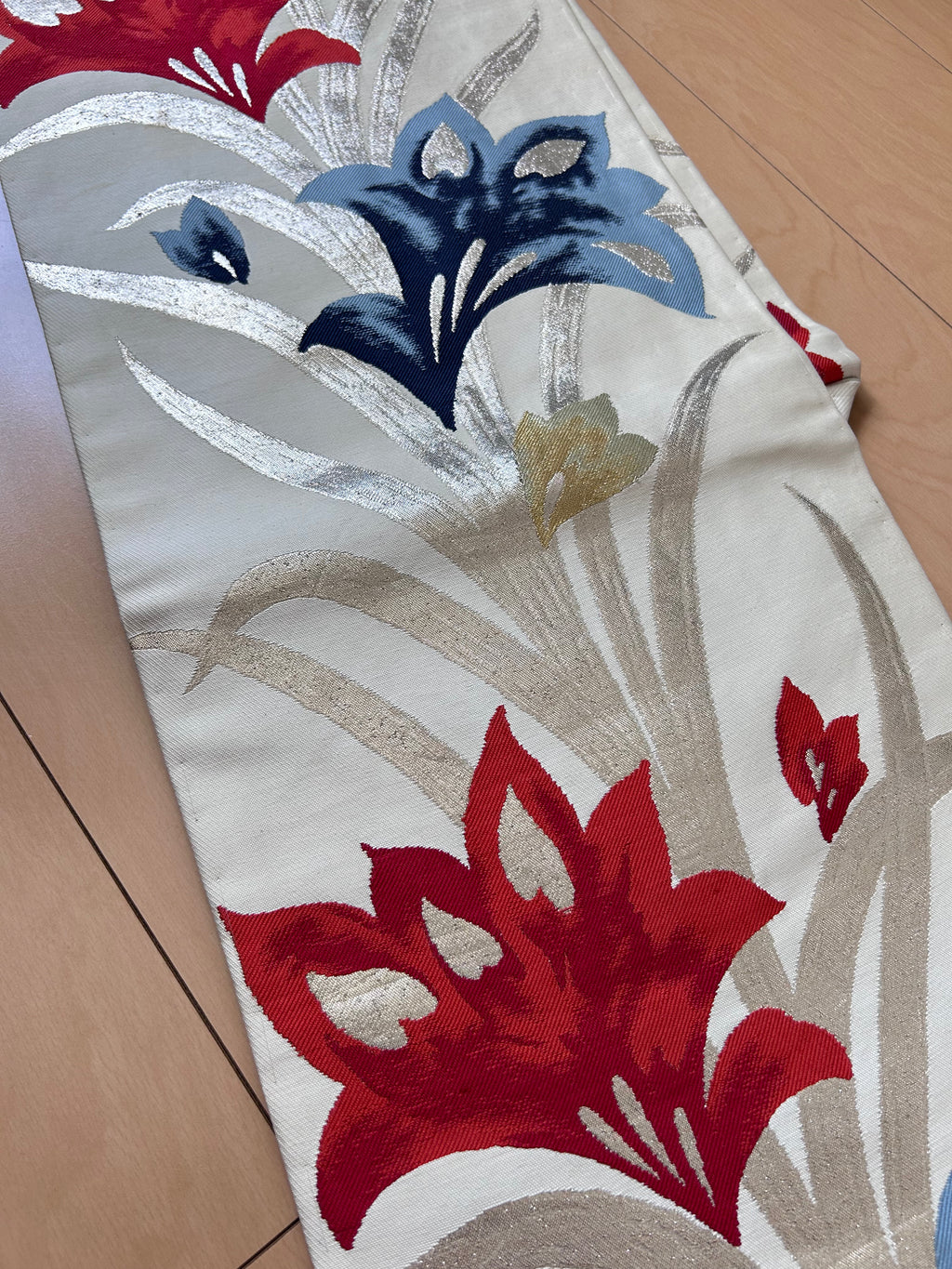 Vintage Japanese Fukuro Obi Belt – Silver Brocade with Bold Red & Blue Lily Floral Design