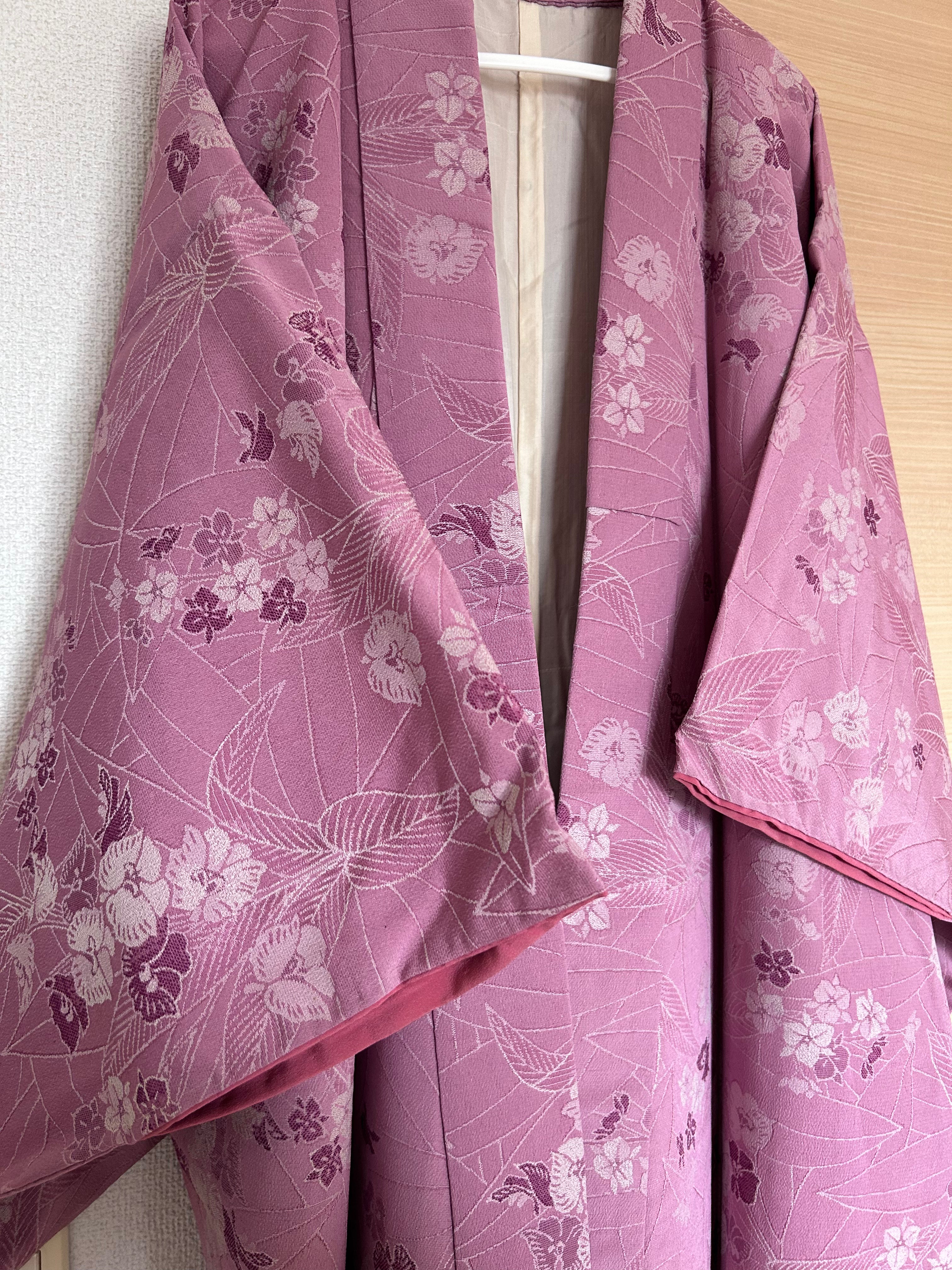 Vintage Japanese Haori Jacket – Pink Floral Pattern
