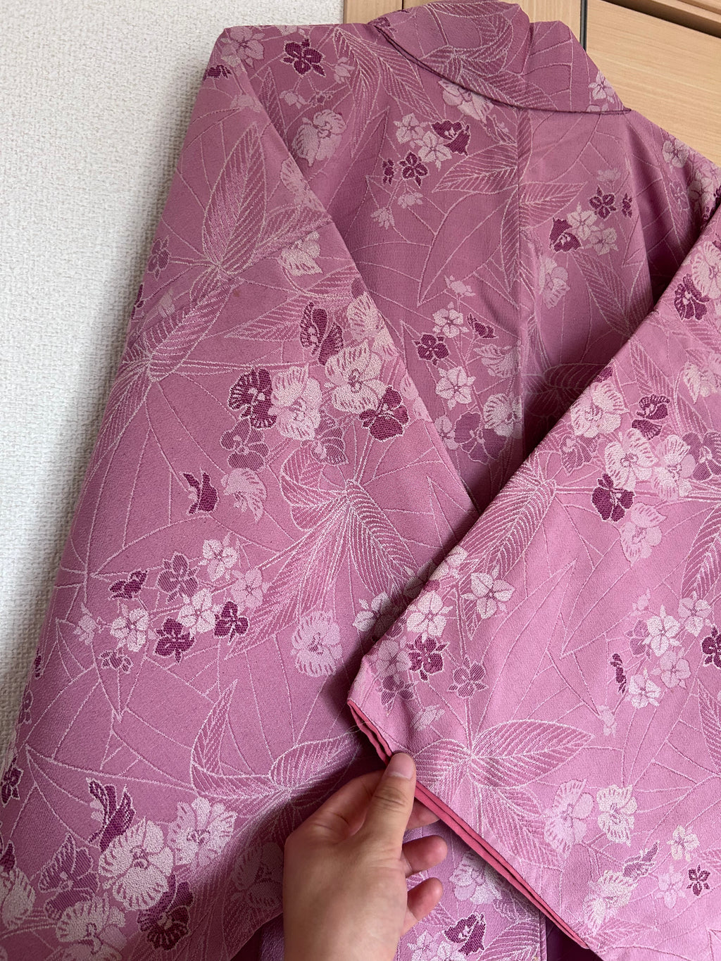 Vintage Japanese Haori Jacket – Pink Floral Pattern