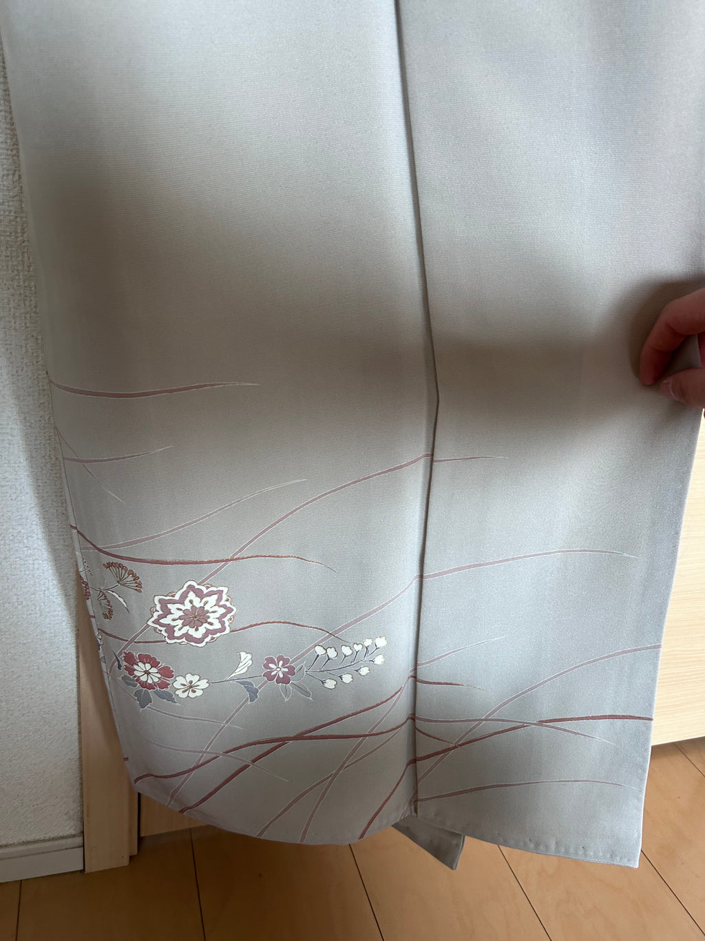 Vintage Japanese Haori Jacket – Light Gray Floral Landscape