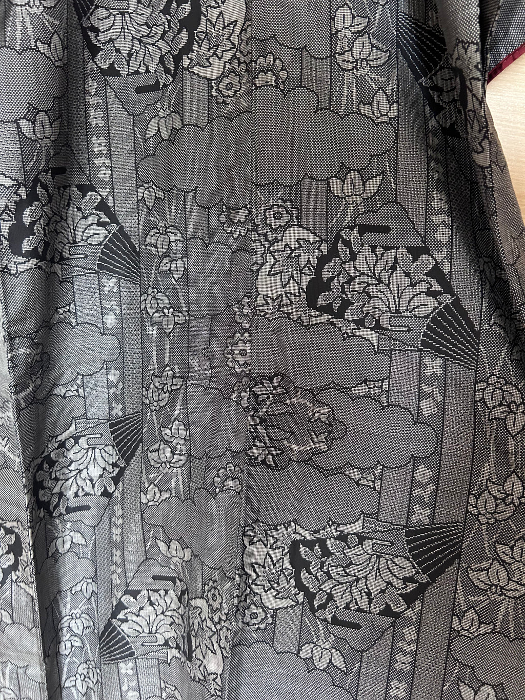 Vintage Japanese Haori Jacket – Black & Gray Woven Landscape Pattern
