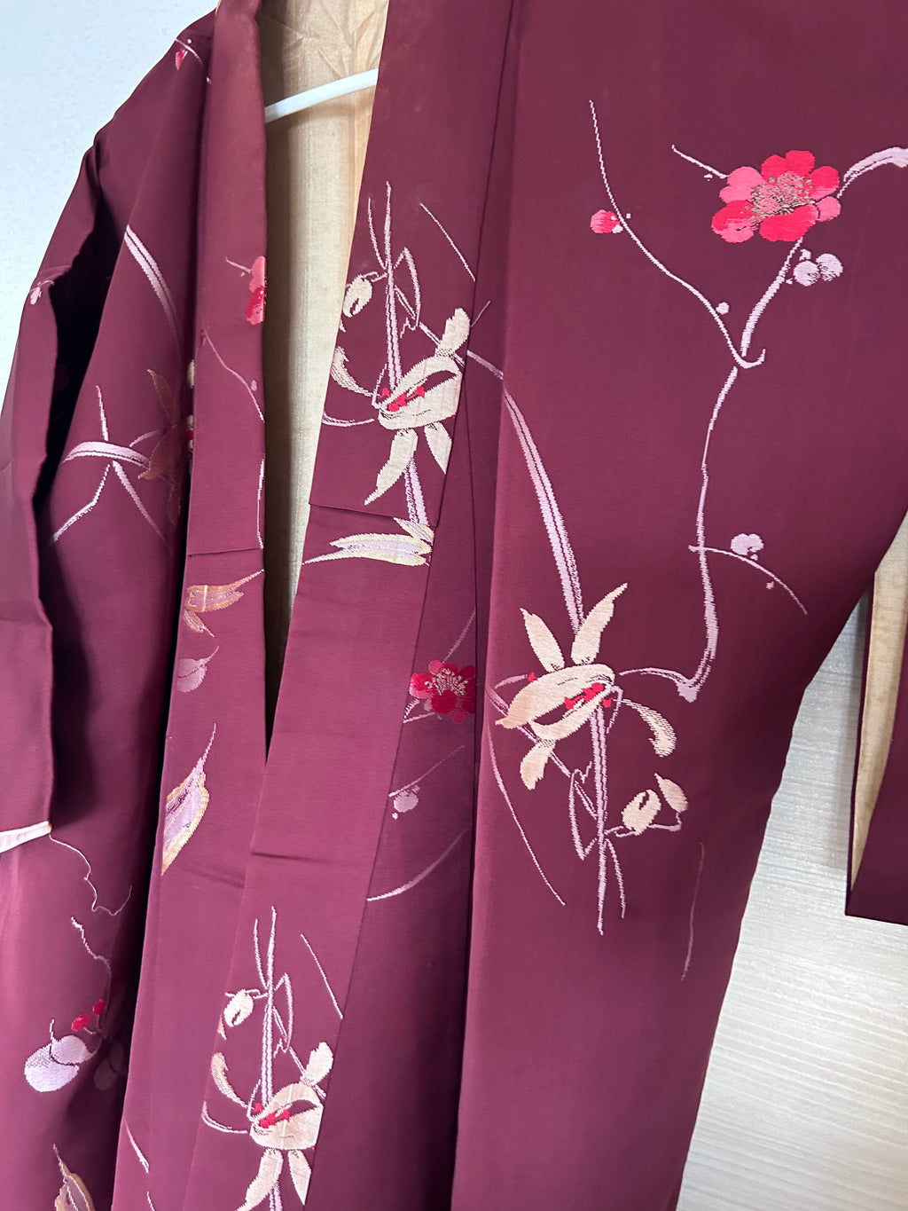Vintage Japanese Kimono in Deep Burgundy with Delicate Floral & Leaf Motifs