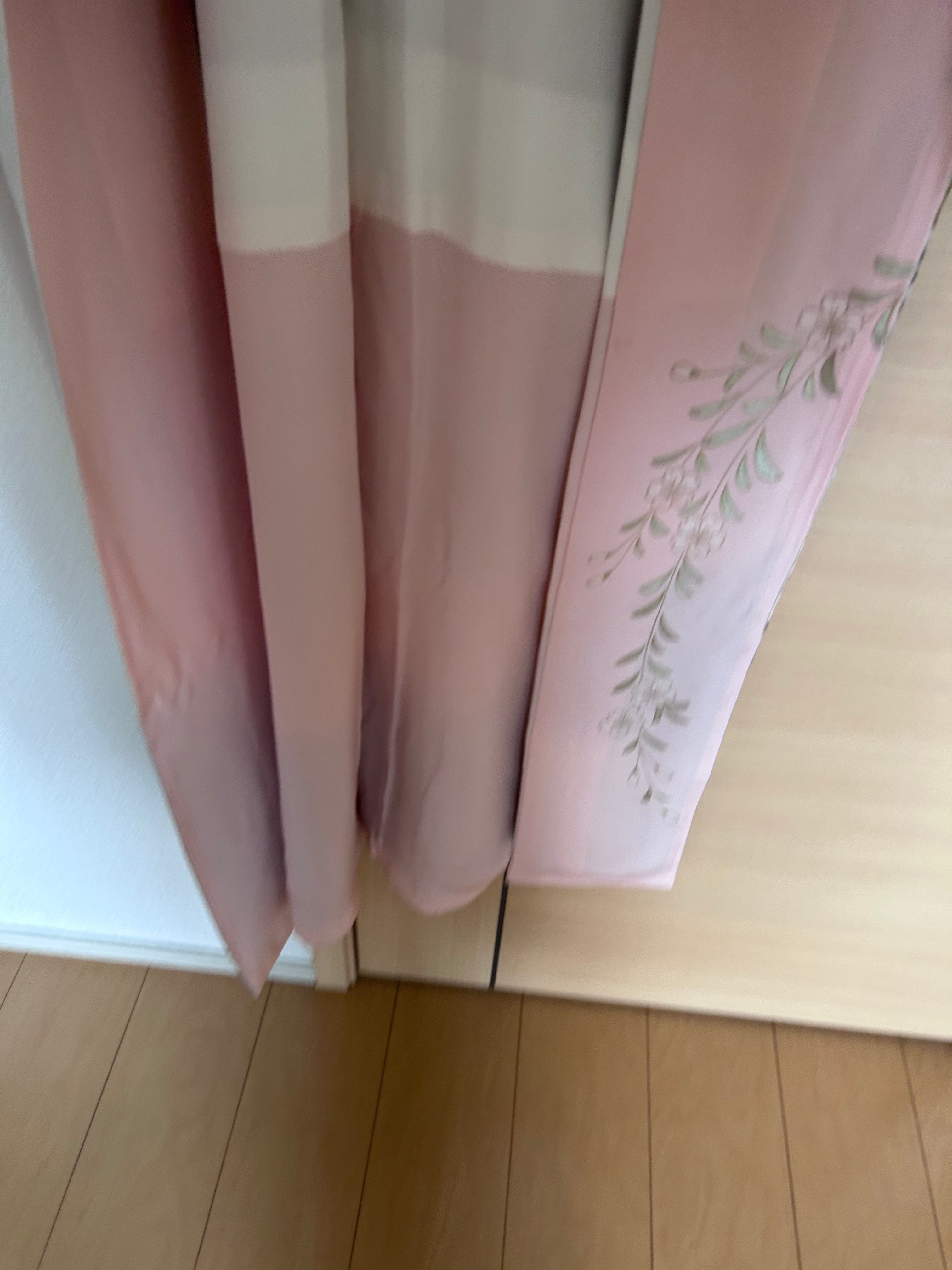Vintage Japanese silk haori in soft silver with sakura and fan motifs - Under