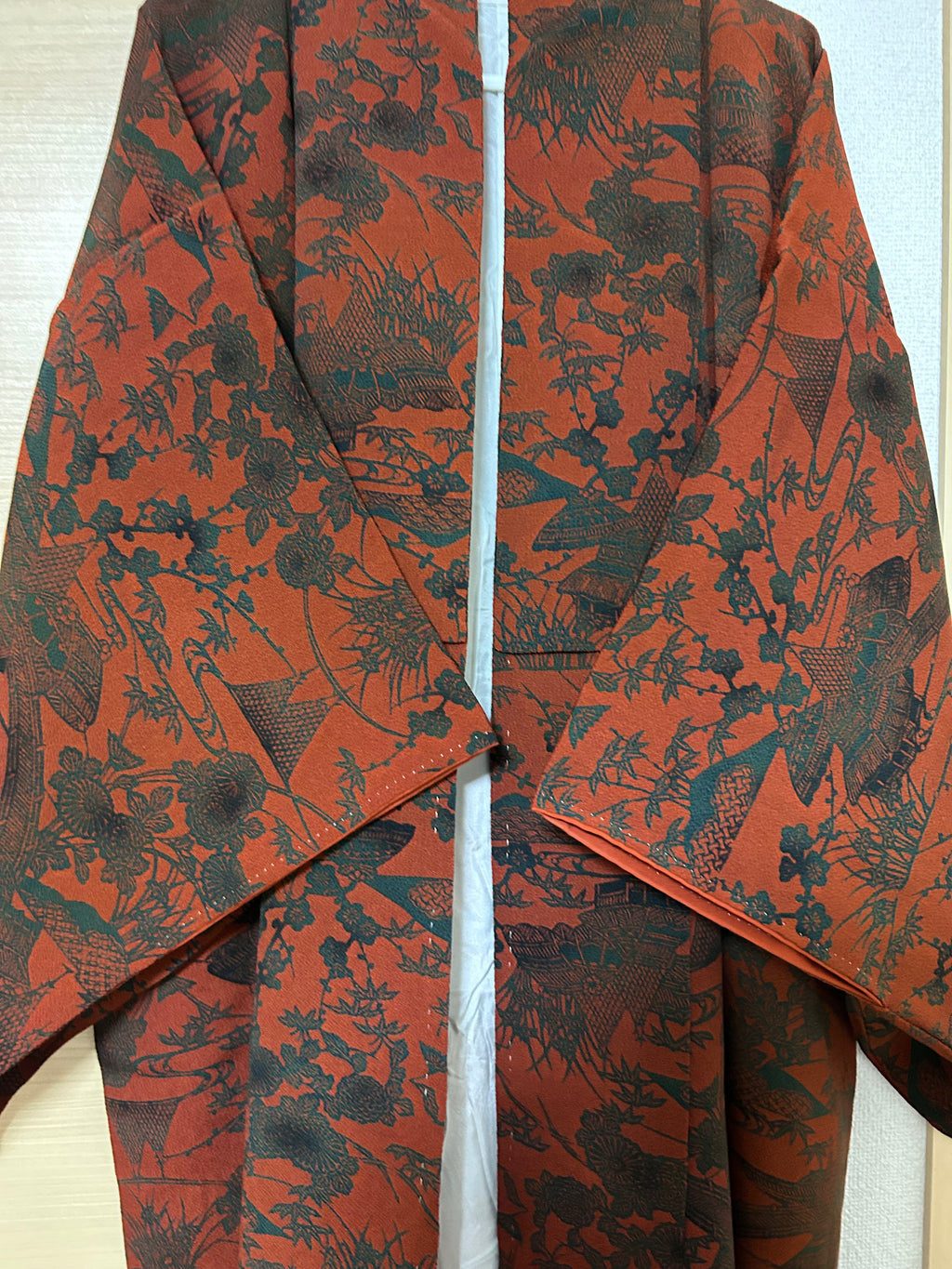 Vintage Japanese Kimono in Deep Red with Black Traditional Pattern