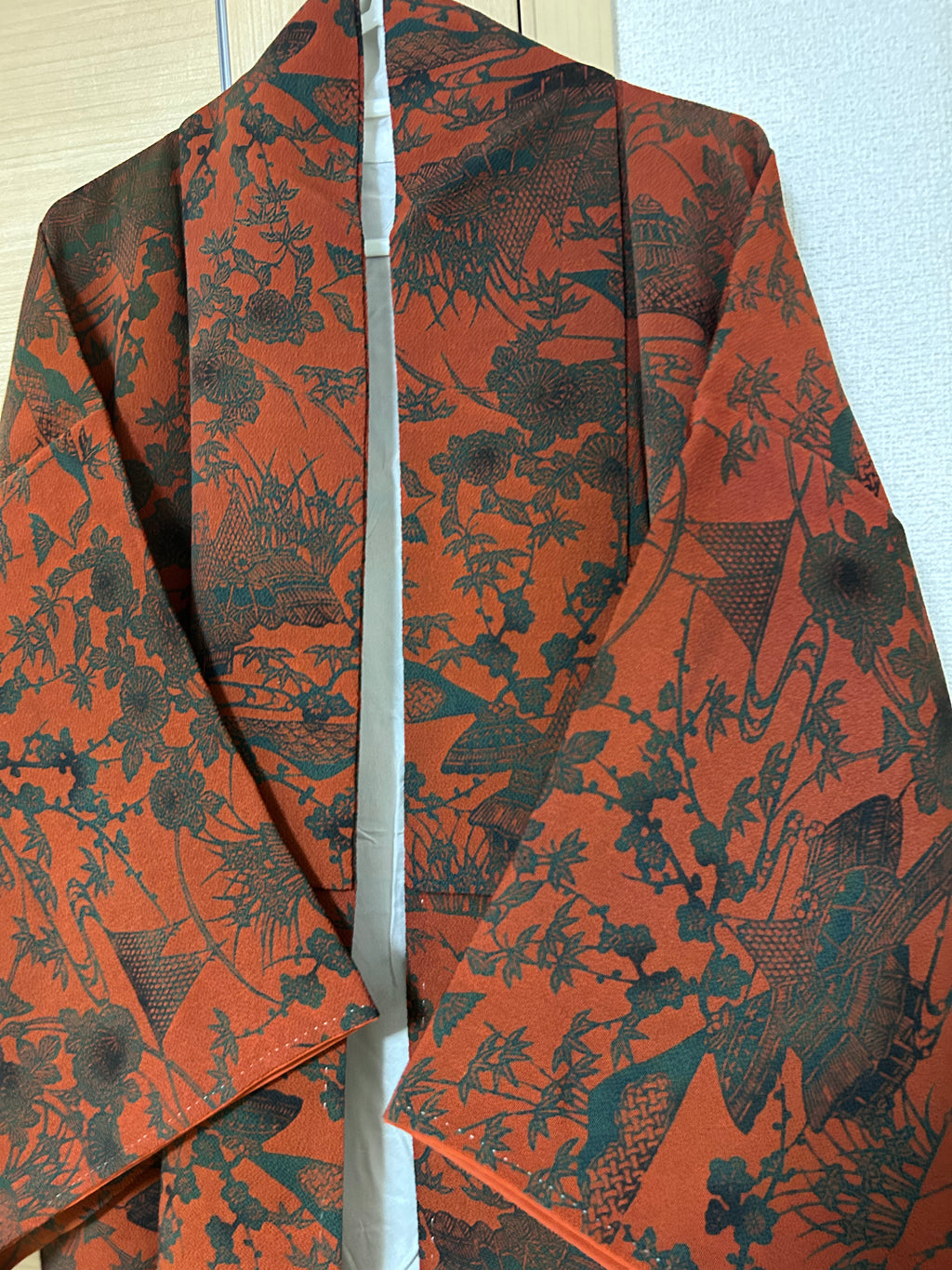 Vintage Japanese Kimono in Deep Red with Black Traditional Pattern